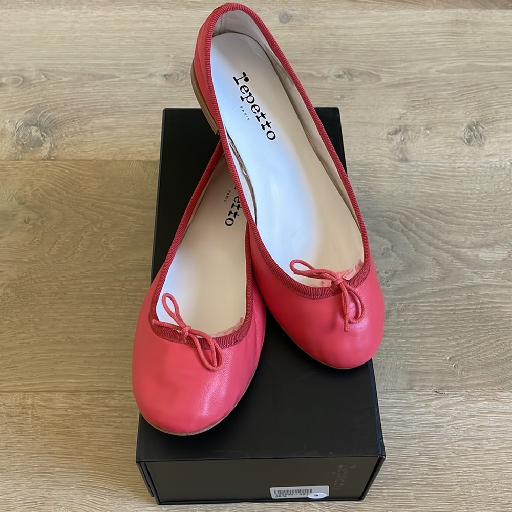 NWT Pink Repetto Cendrillon Ballerinas. Size 36.5.